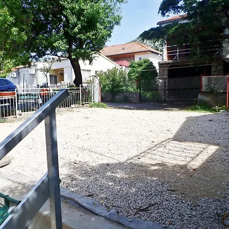 Apartment Maca